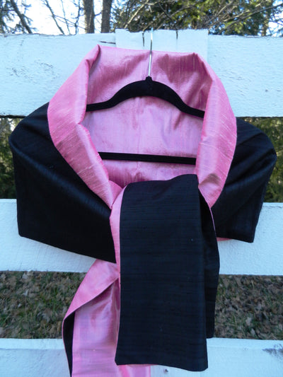 Silk Wrap in Black with Blush Pink (LW73)