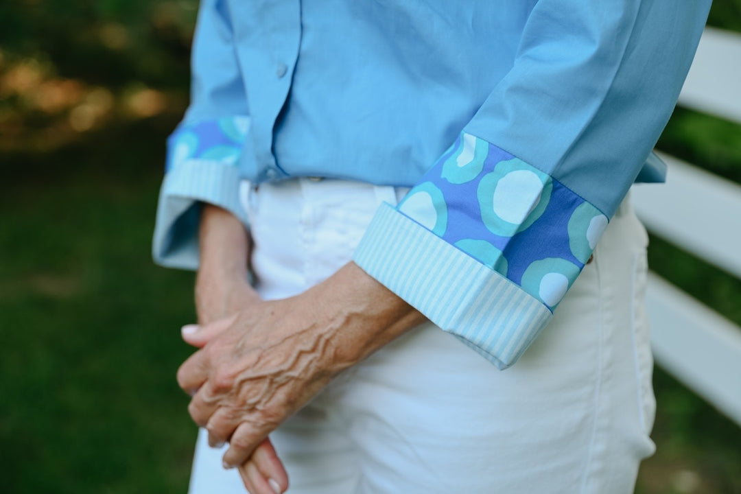 Beth Bell Sleeve - Blue w Circles & Stripes (LB54)