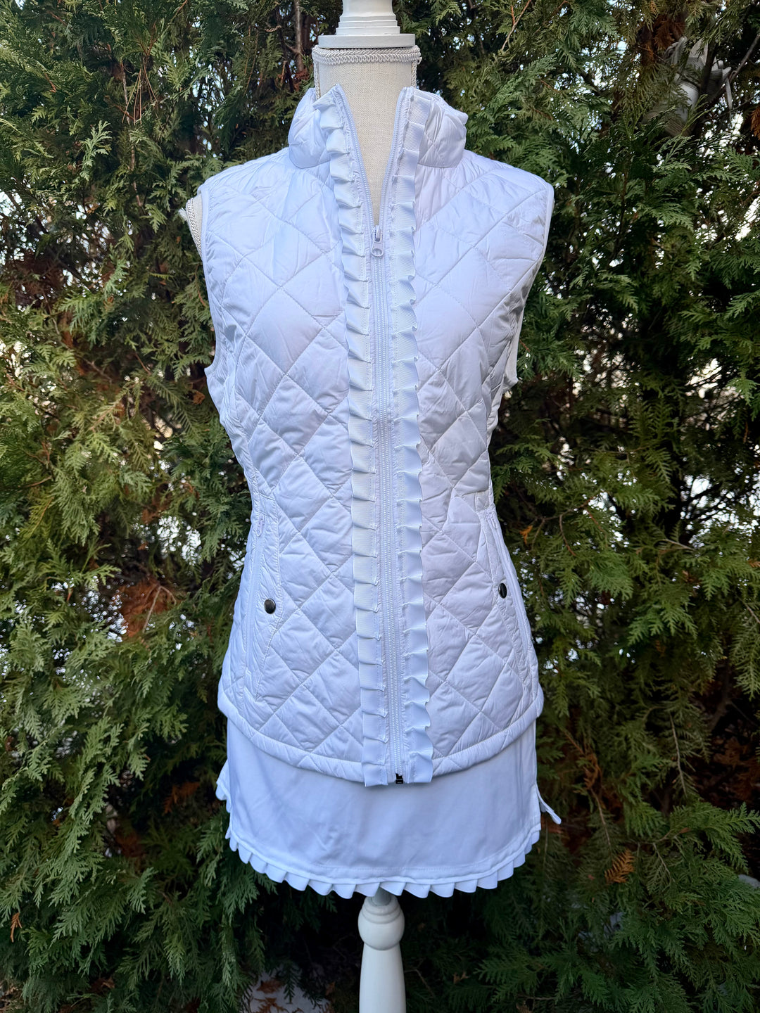 Maggie May Quilted Ruffle Vest - White w White Ribbon (MMQ12)
