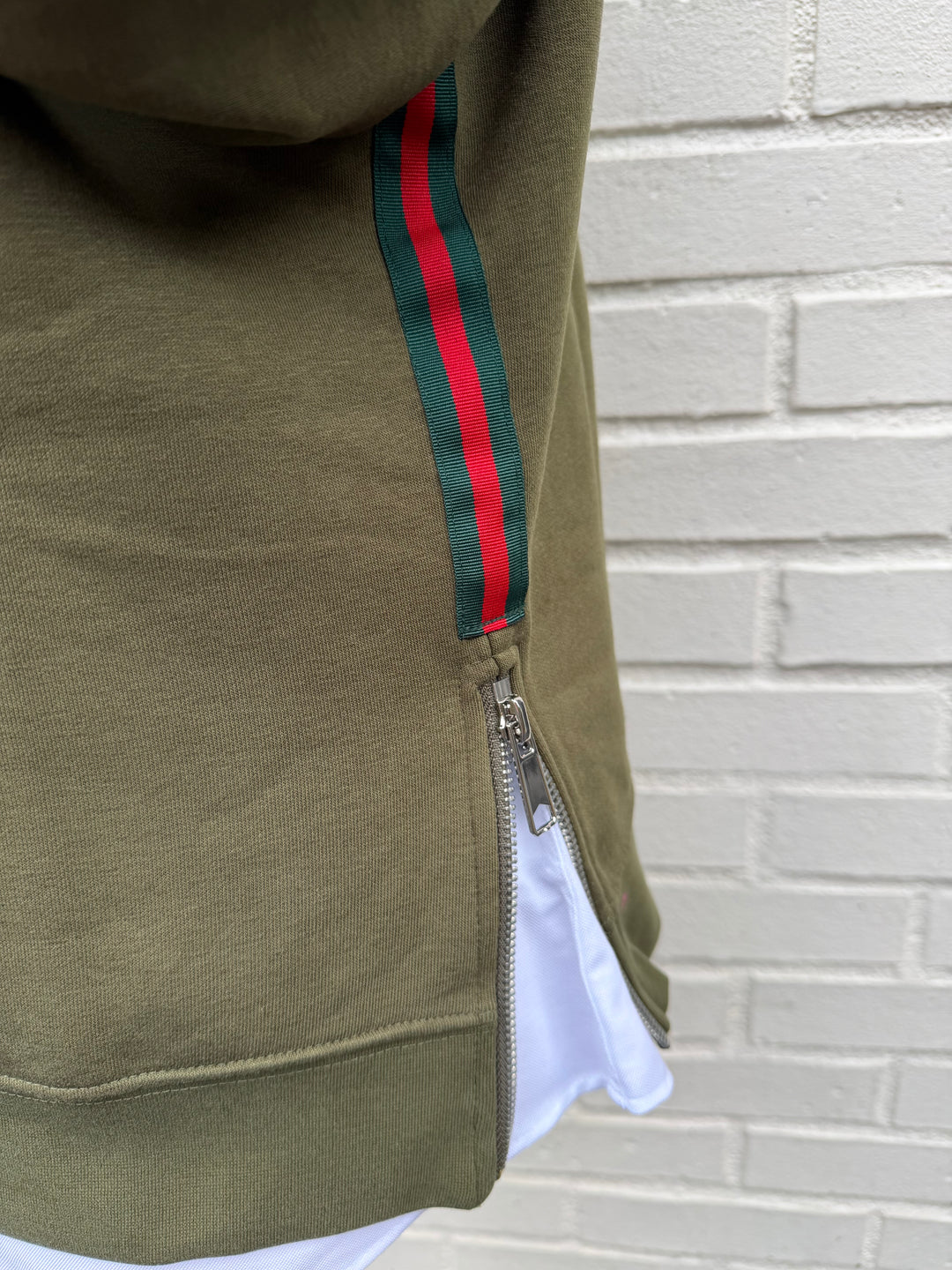 Danny Crew Neck Sweatshirt - Olive w Hunter & Red Stripe Ribbon (Danny15)