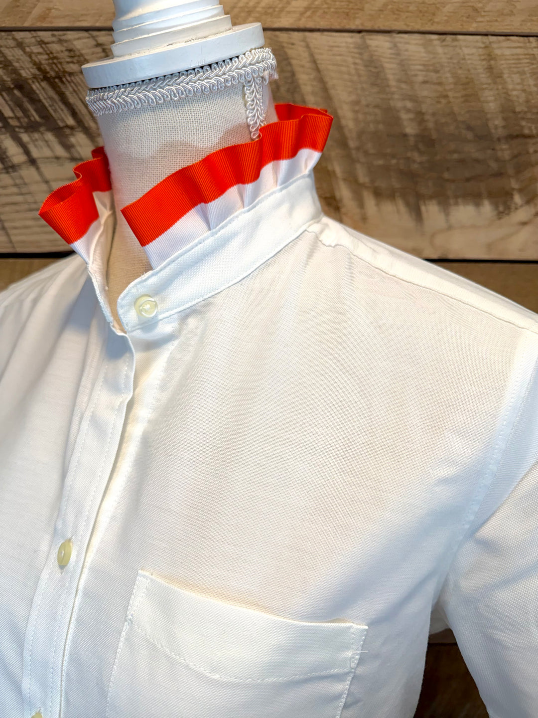 GAME DAY Ellie SS Ruffle Oxford - White w Orange & White Stripe Ribbon (GDE10)