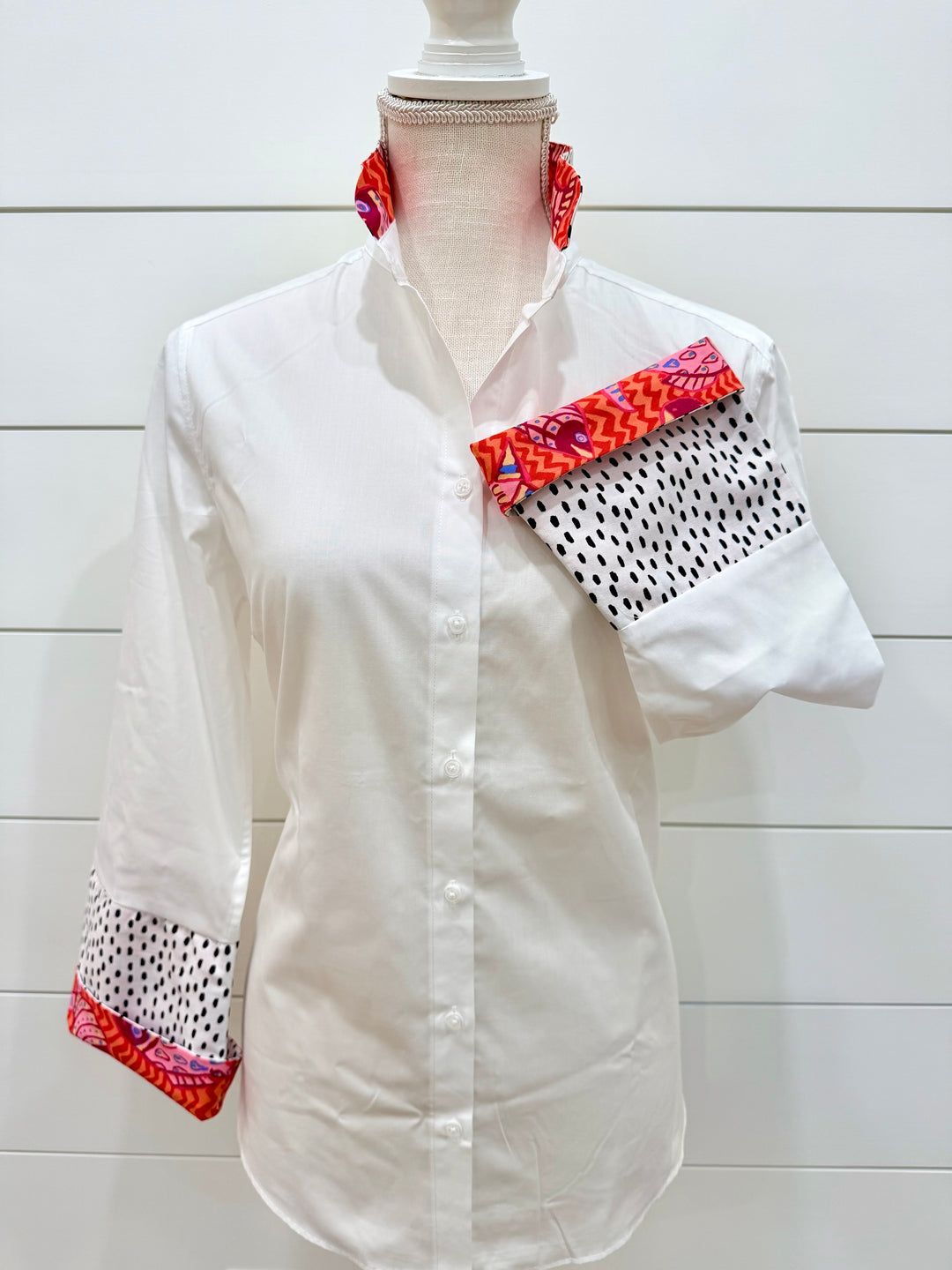 Beth Bell Sleeve - White w Orange Zigzag & Black Raindrops (LB59)