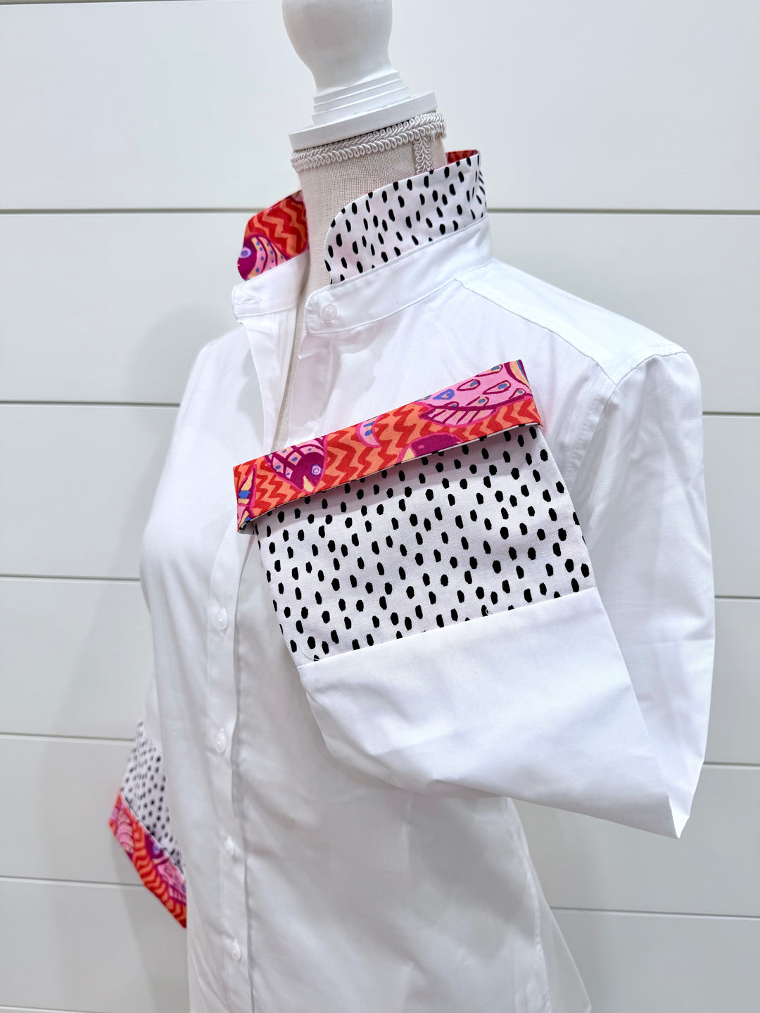 Beth Bell Sleeve - White w Orange Zigzag & Black Raindrops (LB59)