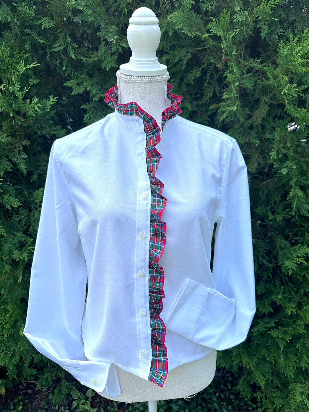Sophia Holiday Ribbon Untucked Oxford - White w Red Plaid Ribbon (SPH02)