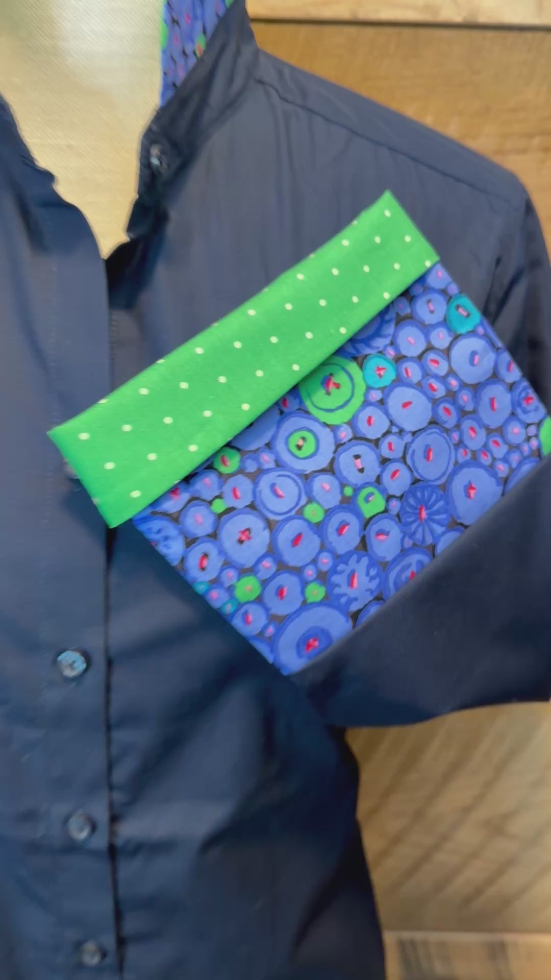 Beth Bell Sleeve - Navy w Green Dots & Blue Button Dots (LB56)