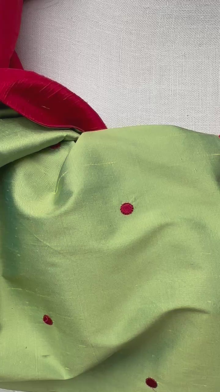 Silk Wrap in Red & Green w Red Dots (LW114)