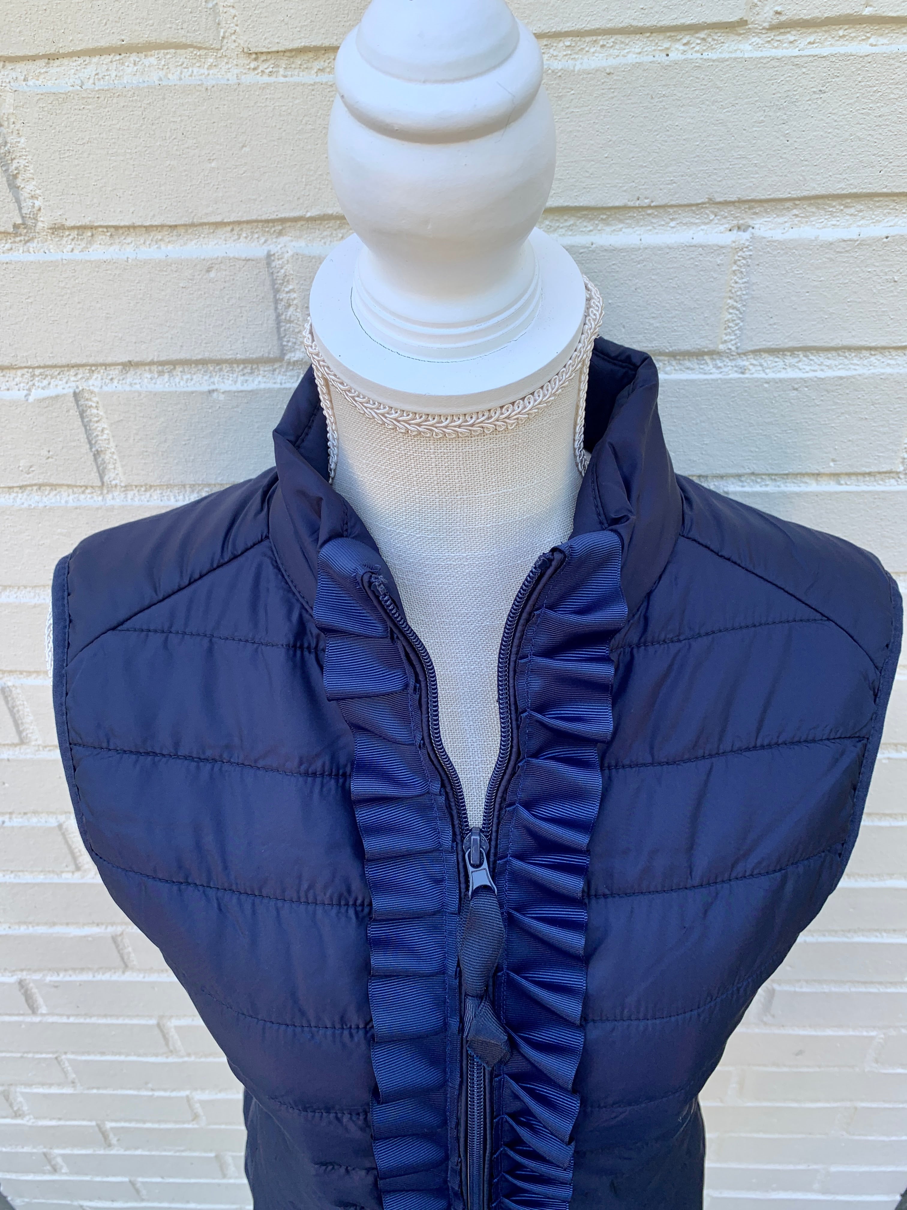Maggie May Ruffled Ribbon Puffer Vest Navy w Navy (PF15) – Pearly Vine