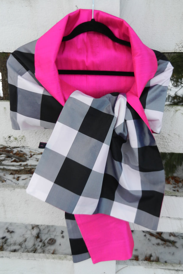 Silk Wrap in Classic Black Check and Pink (LW17)